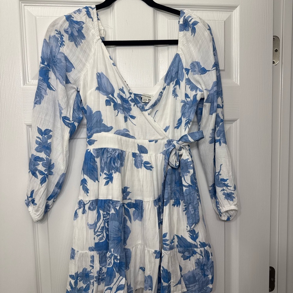 Aerie White and Blue Floral Wrap Midi Dress